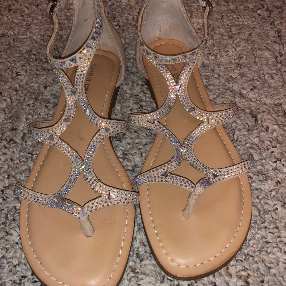 SANDALS!!